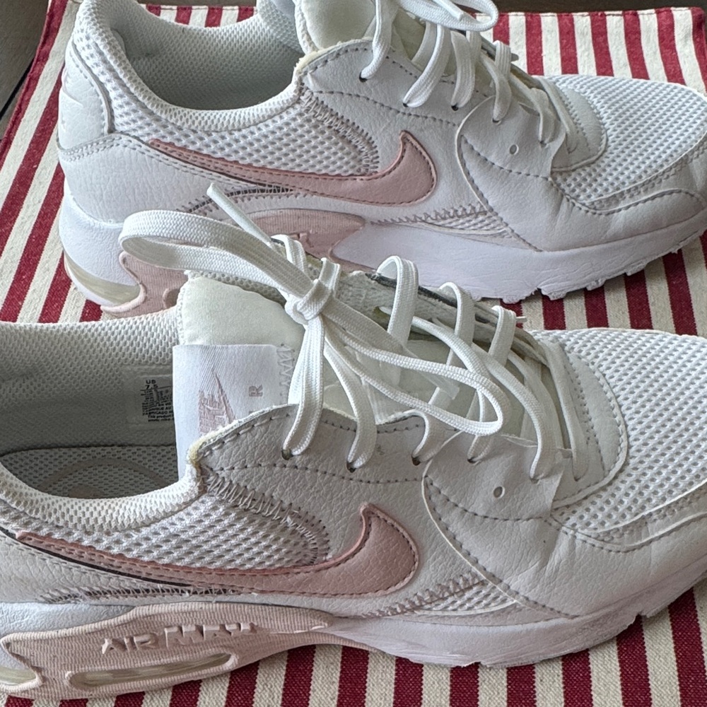 Nike Air Max-Women's White and Light Pink Sneakers